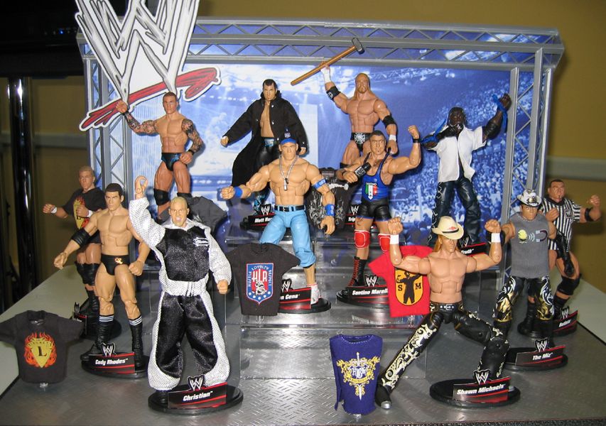 http://www.ringsidecollectibles.com/Merchant2/graphics/00000001/elite_tf_2010_1.jpg
