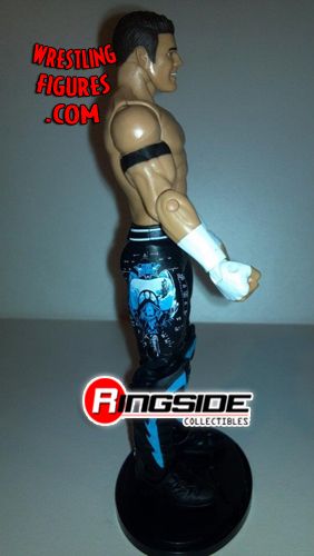 http://www.ringsidecollectibles.com/Merchant2/graphics/00000001/mfa19_evan_bourne_pic4.jpg