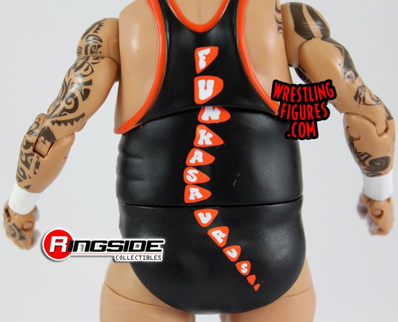http://www.ringsidecollectibles.com/mm5/graphics/00000001/elite25_brodus_clay_pic5.jpg