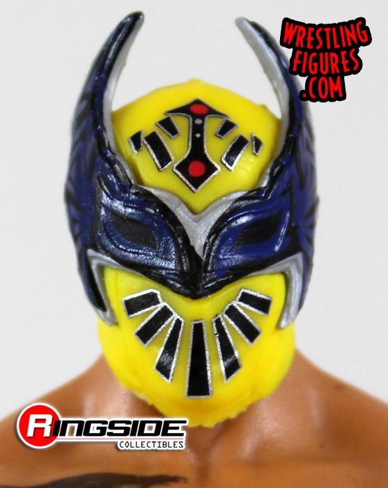 http://www.ringsidecollectibles.com/mm5/graphics/00000001/mfa62_sin_cara_pic2.jpg