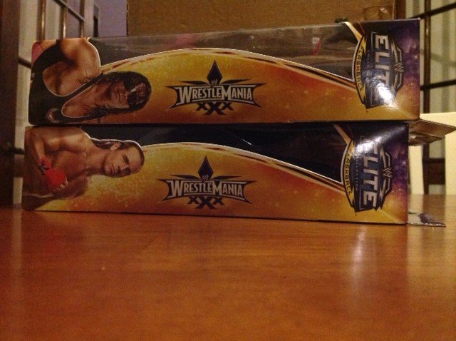 http://www.ringsidecollectibles.com/mm5/graphics/00000001/tomblog_pic18_2.jpeg