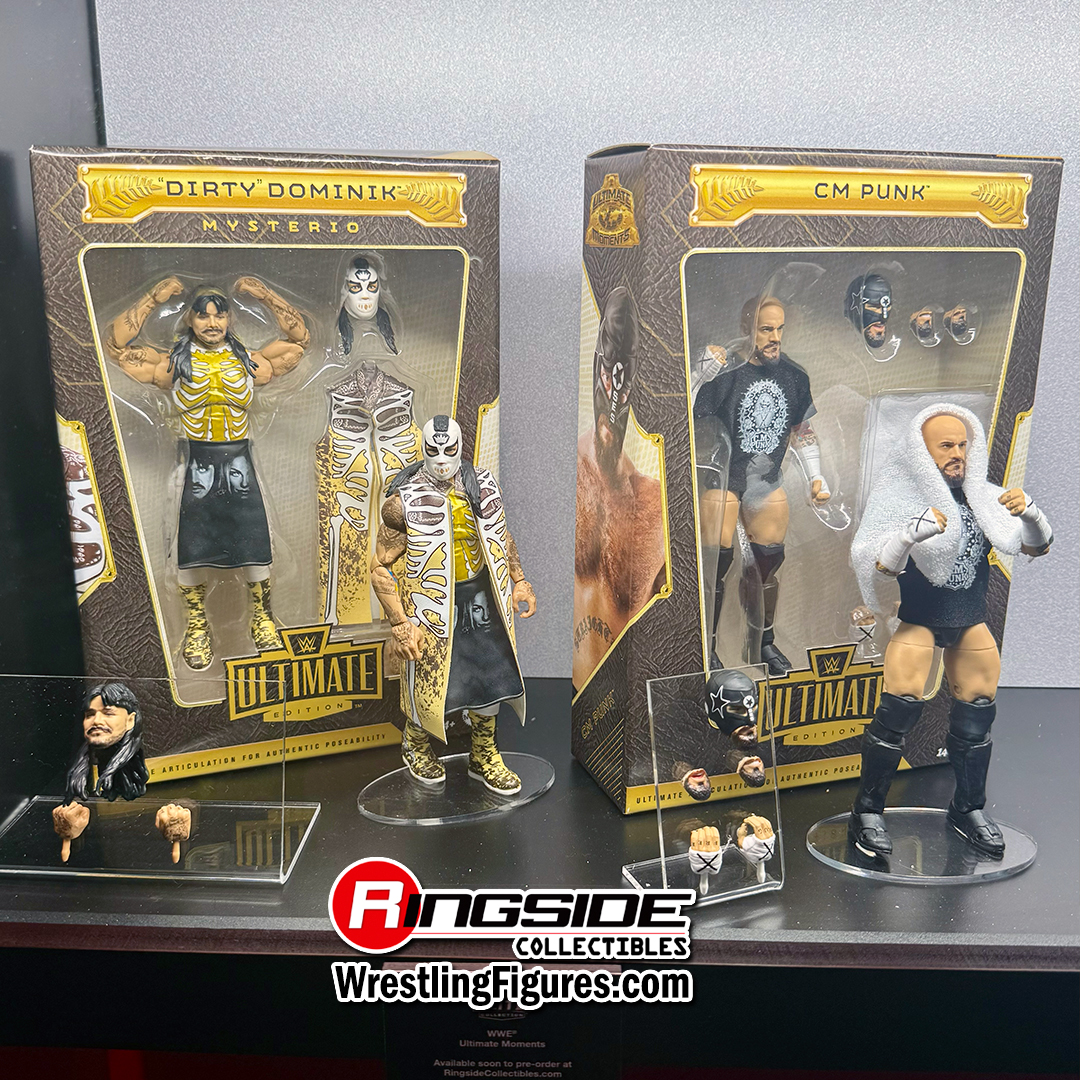WWE 2027 Ultimate Moments (Wave 1) Ringside Exclusive - Set of 2