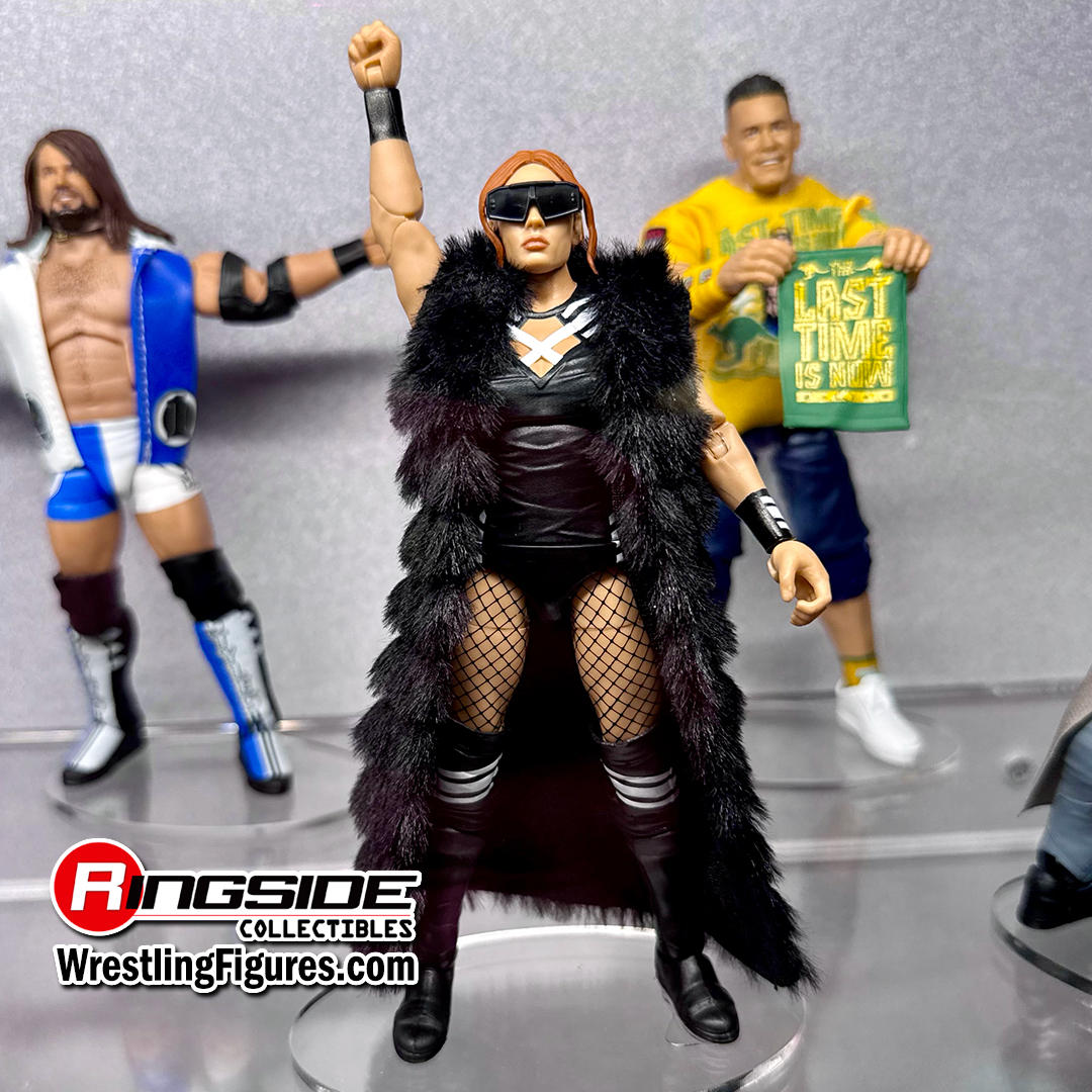 WWE Elite 129 | Ringside Collectibles